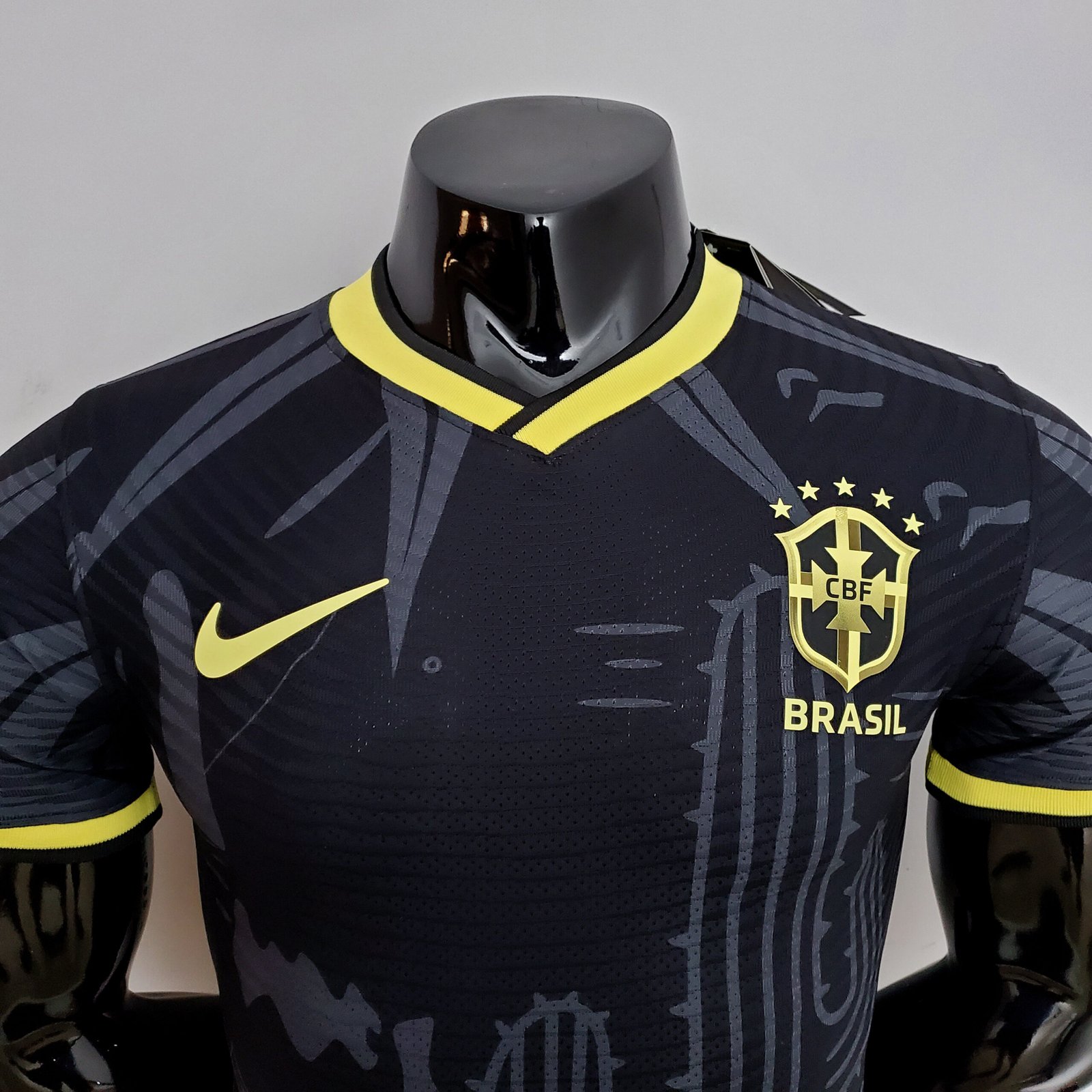Camisa do Brasil Copa do Mundo 2022 Masculina Futebol Torcedor - Preta