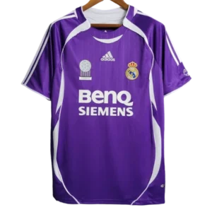 Camisa III do Real Madrid (Third) 2006/2007 Roxa - Retro